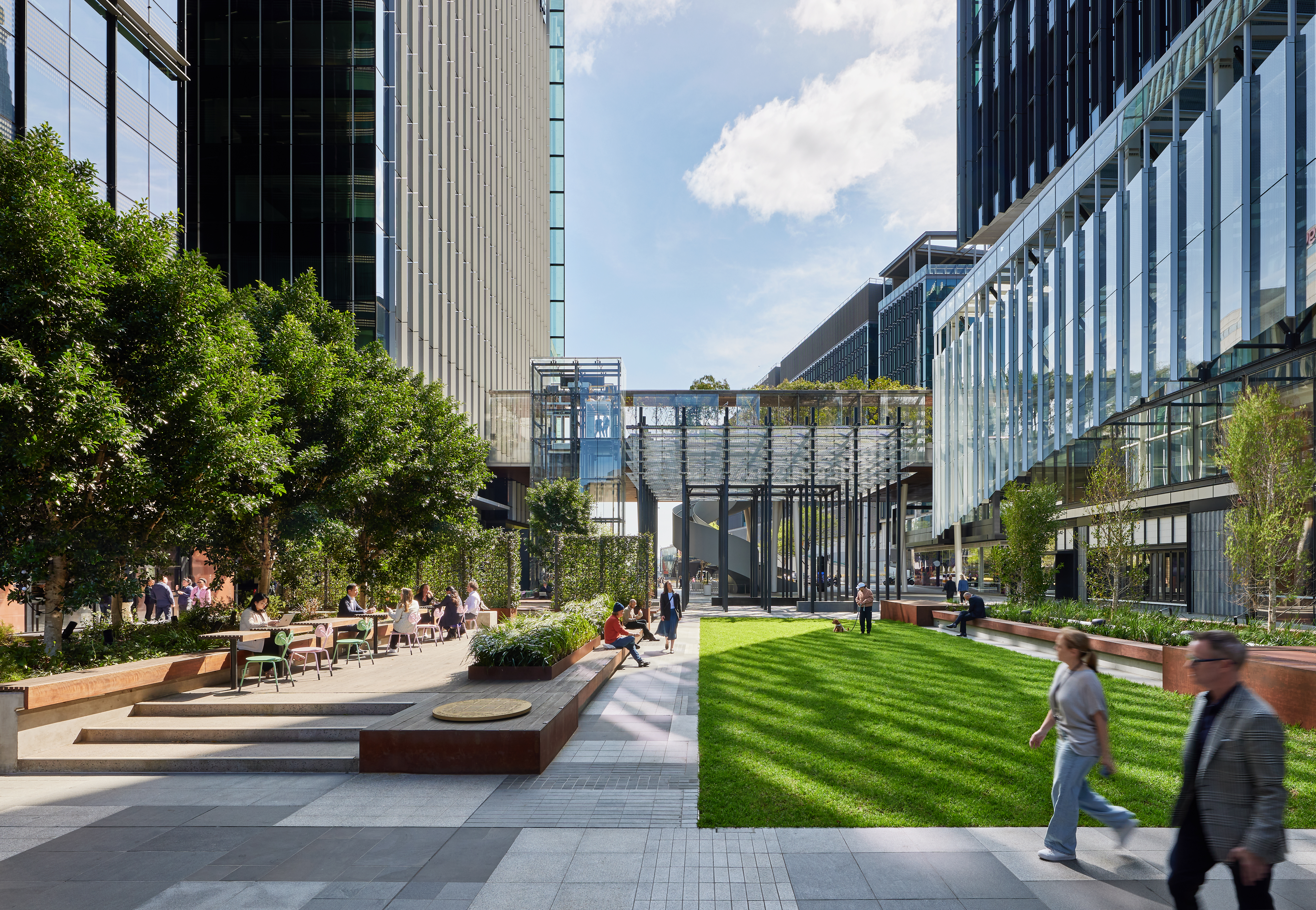 Connection. Convenience. Without compromise. Image